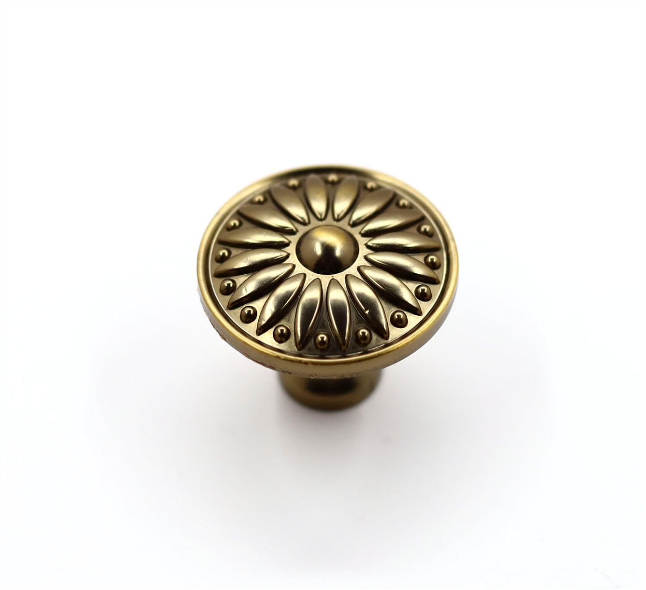 Ручка-кнопка 224, латунь глянец