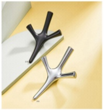 Крючок 035 - 3-х рожковый, жемчужно-серый RIFF