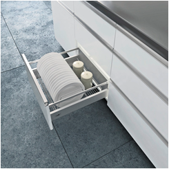 Держатель тарелок CargoPlus в нижнюю базу (Atira высотой 144/176 мм) модуль шириной 450мм. NL=470мм