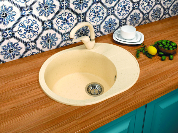 Мойка "Виола" 580*460*180мм базальт, б/сифона