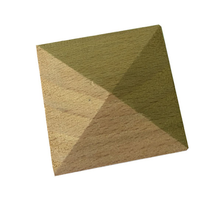 Декоративное изделие из дерева