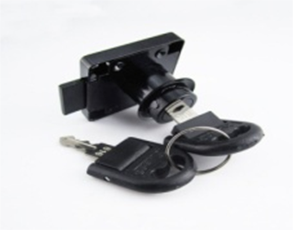 Замок для ящика 19*22 с планкой черный RIFF